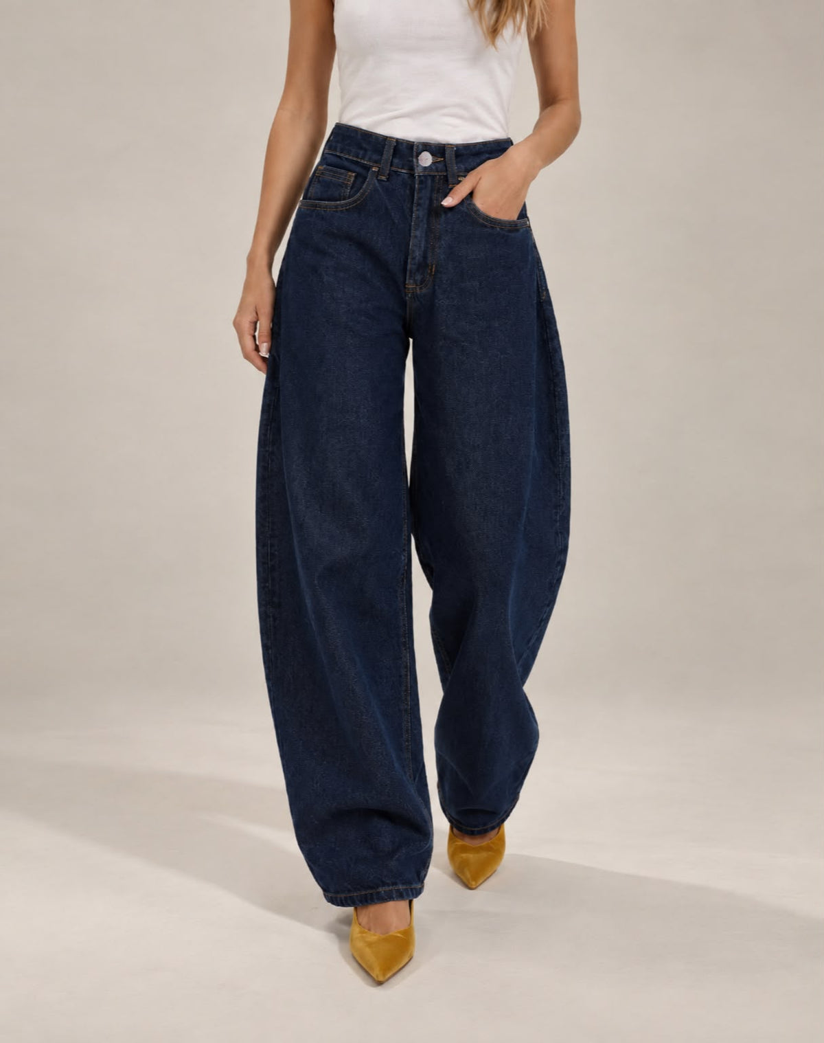 ESSENTIAL JEAN ÍNDIGO